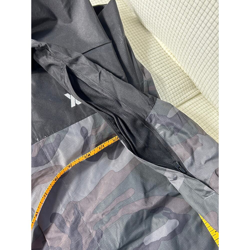 DIXXON Black and Gray Camo Vest - Picture 13 of 15